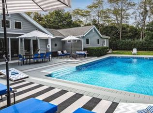 35 N Quarter Rd, Westhampton, NY 11977