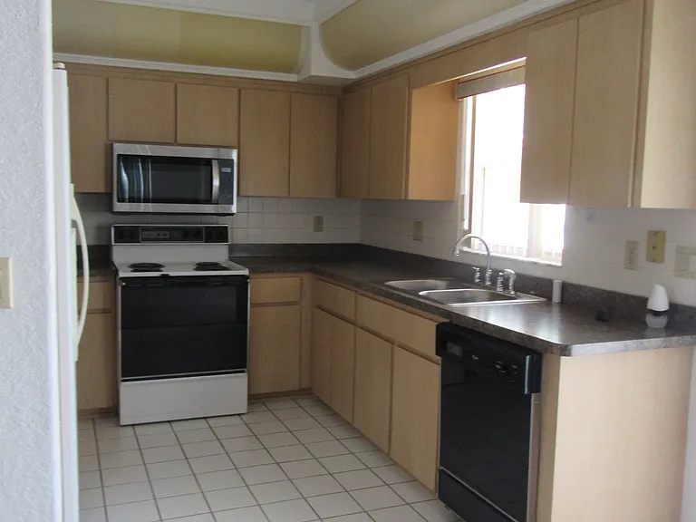 7575 Saint Andrews Blvd — Photo 9