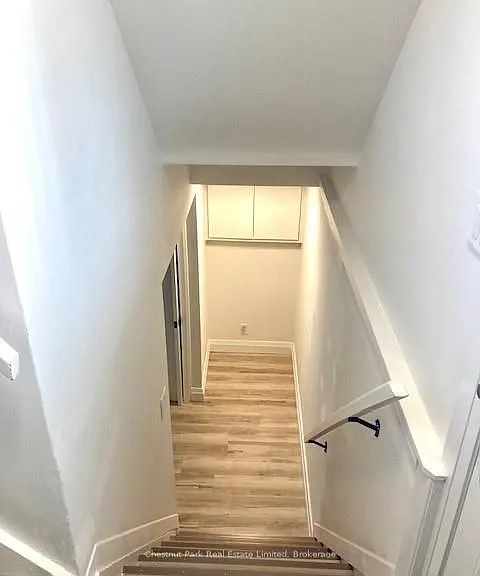 11 Auburn St — Photo 4