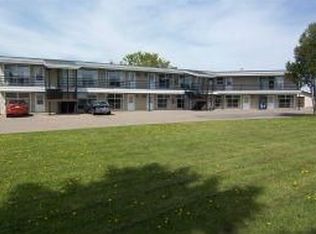 1235 N Superior St, Antigo, WI 54409