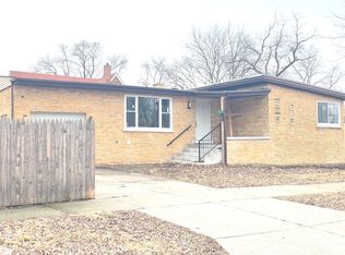 2521 120th St, Blue Island, IL