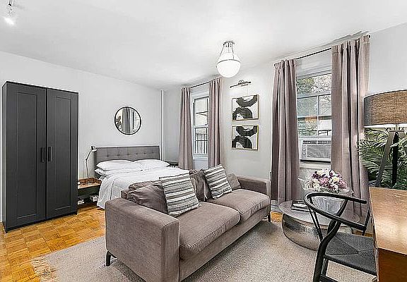 3rd image of 514 Hudson St APT G9
