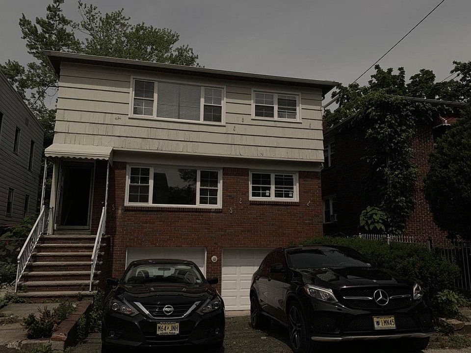 1st image of 107 Norwood St Floor 2