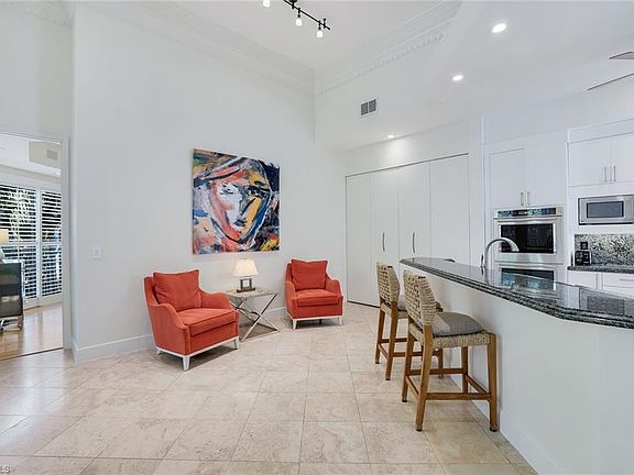 5th image of 1560 Clermont Dr #D-201