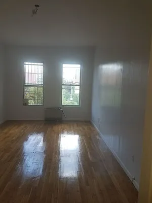Rented by Greater Realty Management of NY LLC | media 10