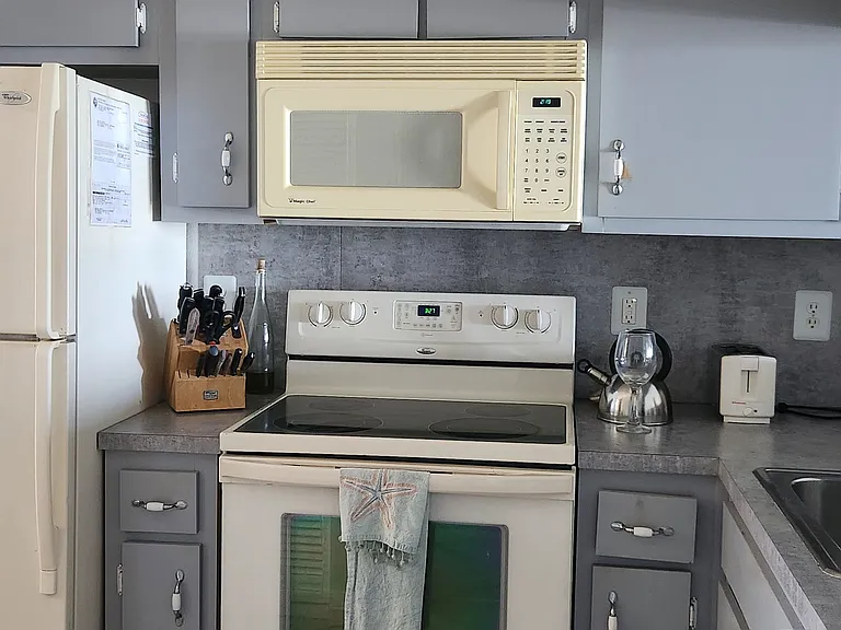 3060 N Atlantic Ave — Photo 7