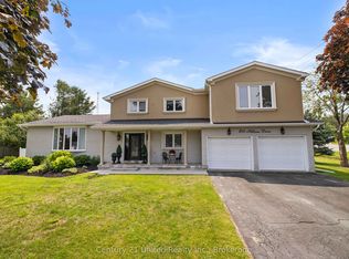 214 Hillview Dr, Peterborough, ON K9K 2N2