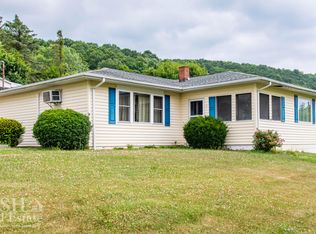 7 Holly Dr, Lock Haven, PA 17745