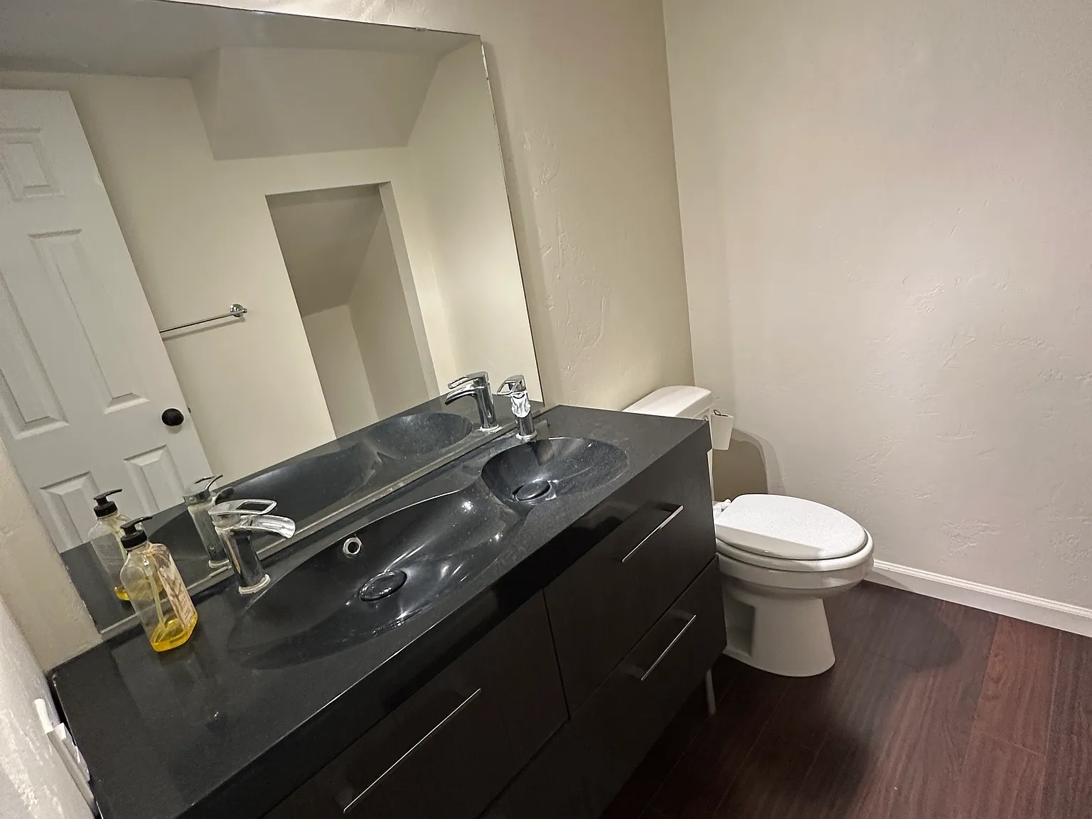1 bed, 806 sqft, $925 — Photo 4