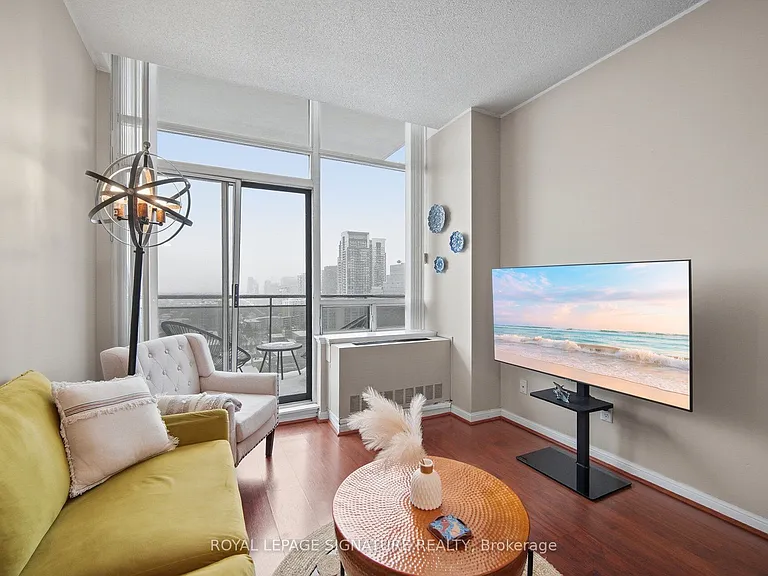 153 Beecroft Rd N #Penthouse 109 — Photo 16