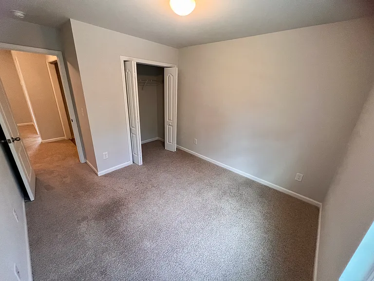 4024 Gibb Ct — Photo 36