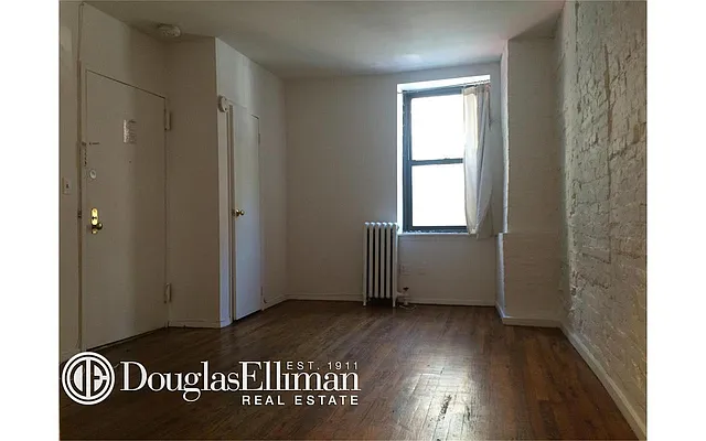 Rented by Douglas Elliman | media 7