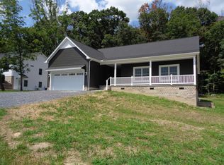 1939 E Saw Mill Ct, McGaheysville, VA 22840