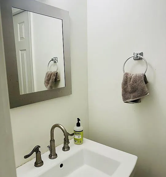 2639 Woodley Pl NW #A — Photo 13