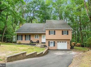 1900 Richard Rd, Willow Grove, PA 19090