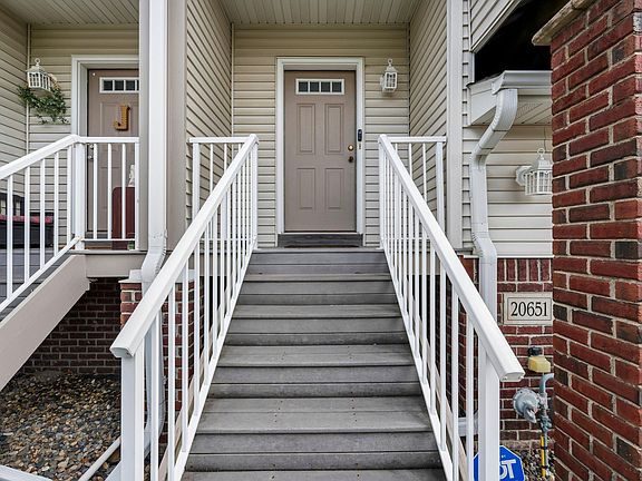2nd image of 20651 Hampshire Way