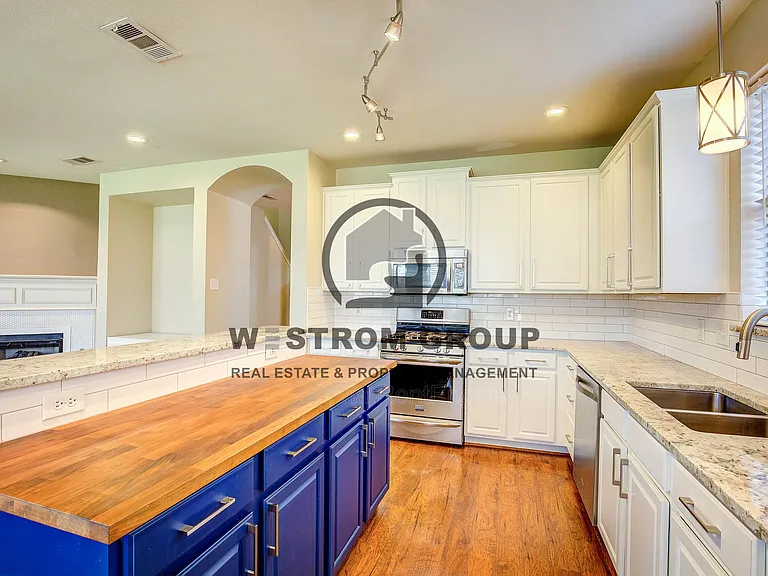 4537 Chris Dr — Photo 22