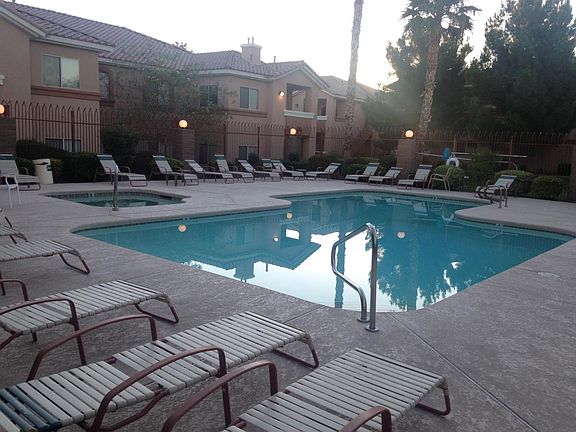 3rd image of 1050 E Cactus Ave Unit 2072