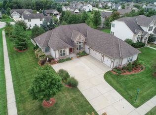 737 Heron Dr, Waterford, WI 53185