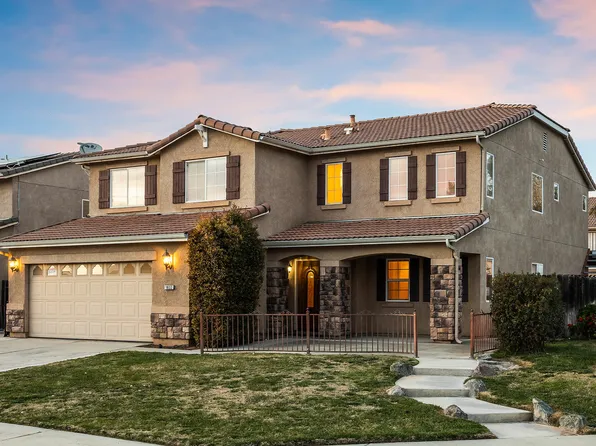 1832 Santa Maria Avenue, Porterville, CA 93257