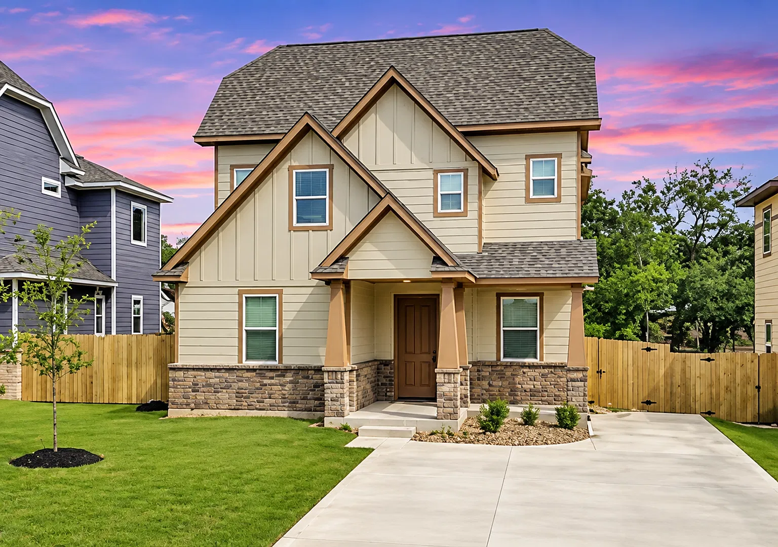 309 Fairway Drive - B — Photo 1