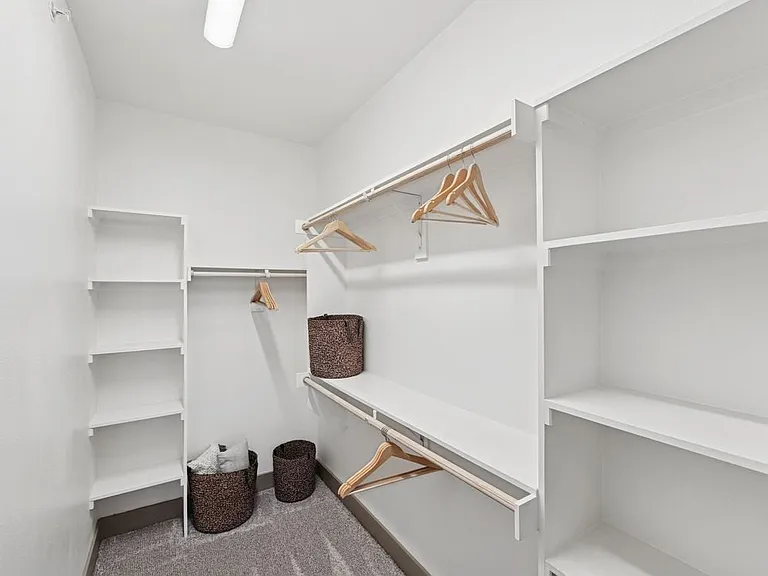Walk-in closet