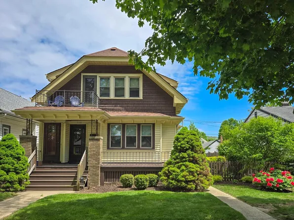 3154 S Nevada STREET #3156, Milwaukee, WI 53207