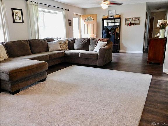 4th image of 510 Sandy Ln