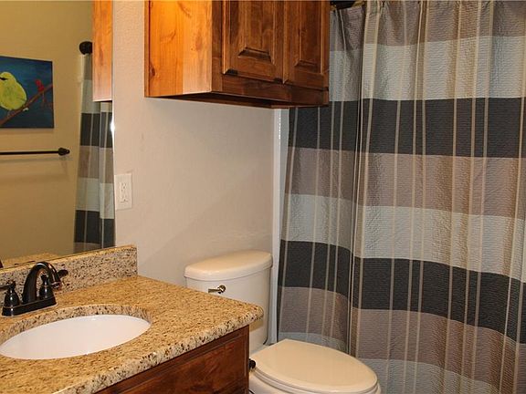 4th image of 711 Denali Ct