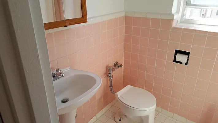 Sold by Crossings Realty | media 11