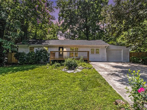 3000 Fern Valley Dr SW, Marietta, GA 30008