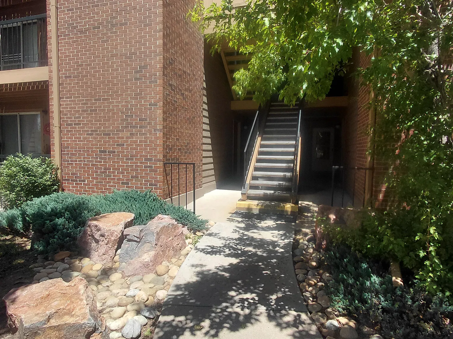 S Dudley St, Littleton — Photo 2
