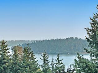 6905 SE 34th St, Mercer Island, WA 98040