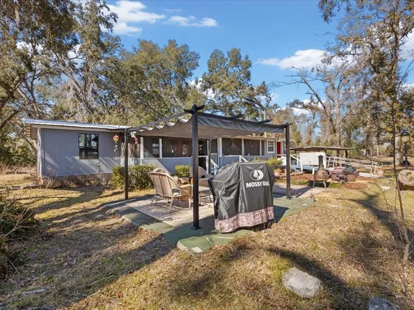 164 NE Fir St, Pinetta, FL 32350
