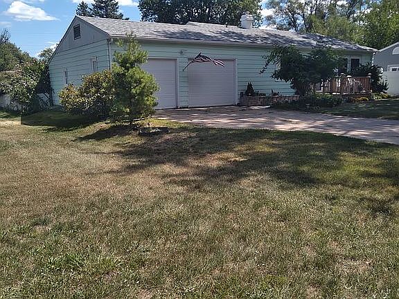 3rd image of 2314 Frances Ave
