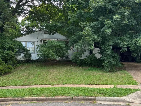 3020 Fredsen Pl, Falls Church, VA 22042