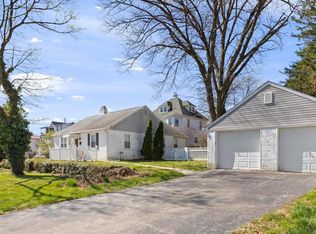1001 Primos Ave, Clifton Heights, PA 19018