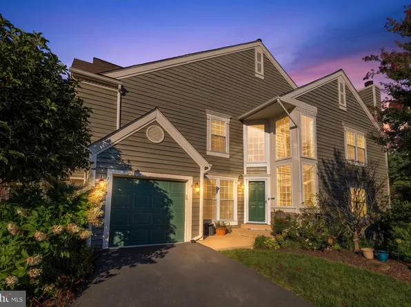21178 Wildflower Sq, Ashburn, VA 20147