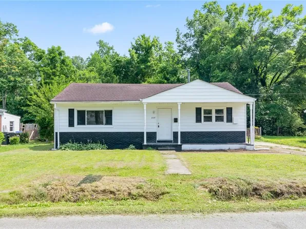 2221 Florida Ave, Suffolk, VA 23434