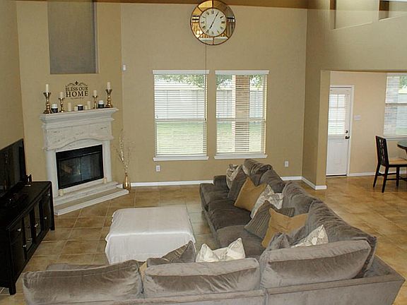 5th image of 7003 Bedias Creek Ct