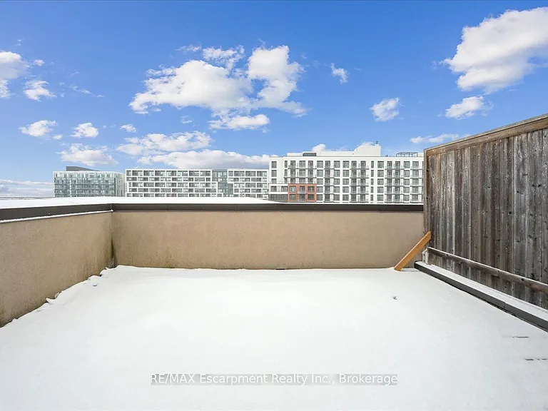 2441 Greenwich Dr #64 — Photo 40
