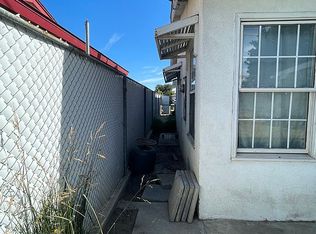 2116 Mark Ct, Bakersfield, CA 93304