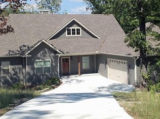 102 Long Branch Dr, Dadeville, AL 36853