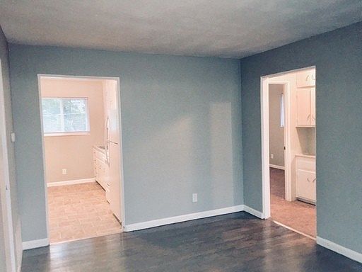 1st image of 1050 Forest Ct APT 8