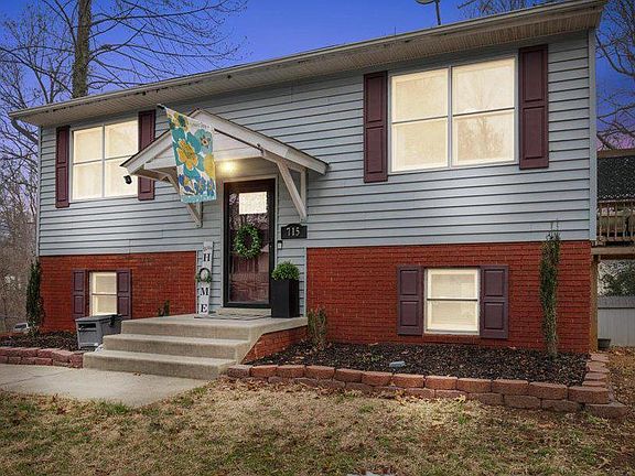 3rd image of 715 Willow Rd