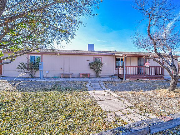 2nd image of 208 E Liana Dr