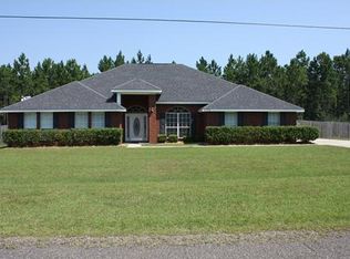 10328 Shady Pine Dr, Ocean Springs, MS 39564