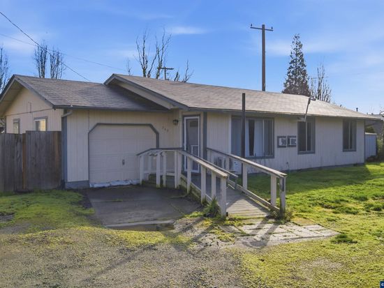 345 Stryker Rd, Independence, OR 97351
