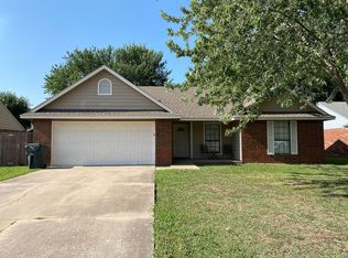 2504 Cheri Dr, Muskogee, OK 74401