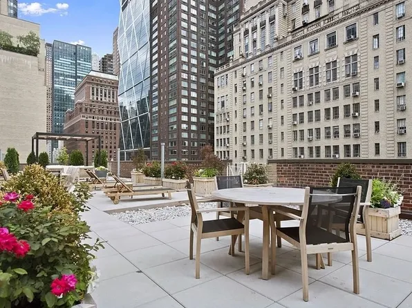 333 West 57th Street image 6 of 9